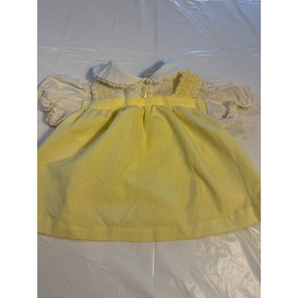 Vintage Girls Yellow Dress Lace Ruffle Sleeves 1960s Infant Size 3m 3 Months - Picture 1 of 4